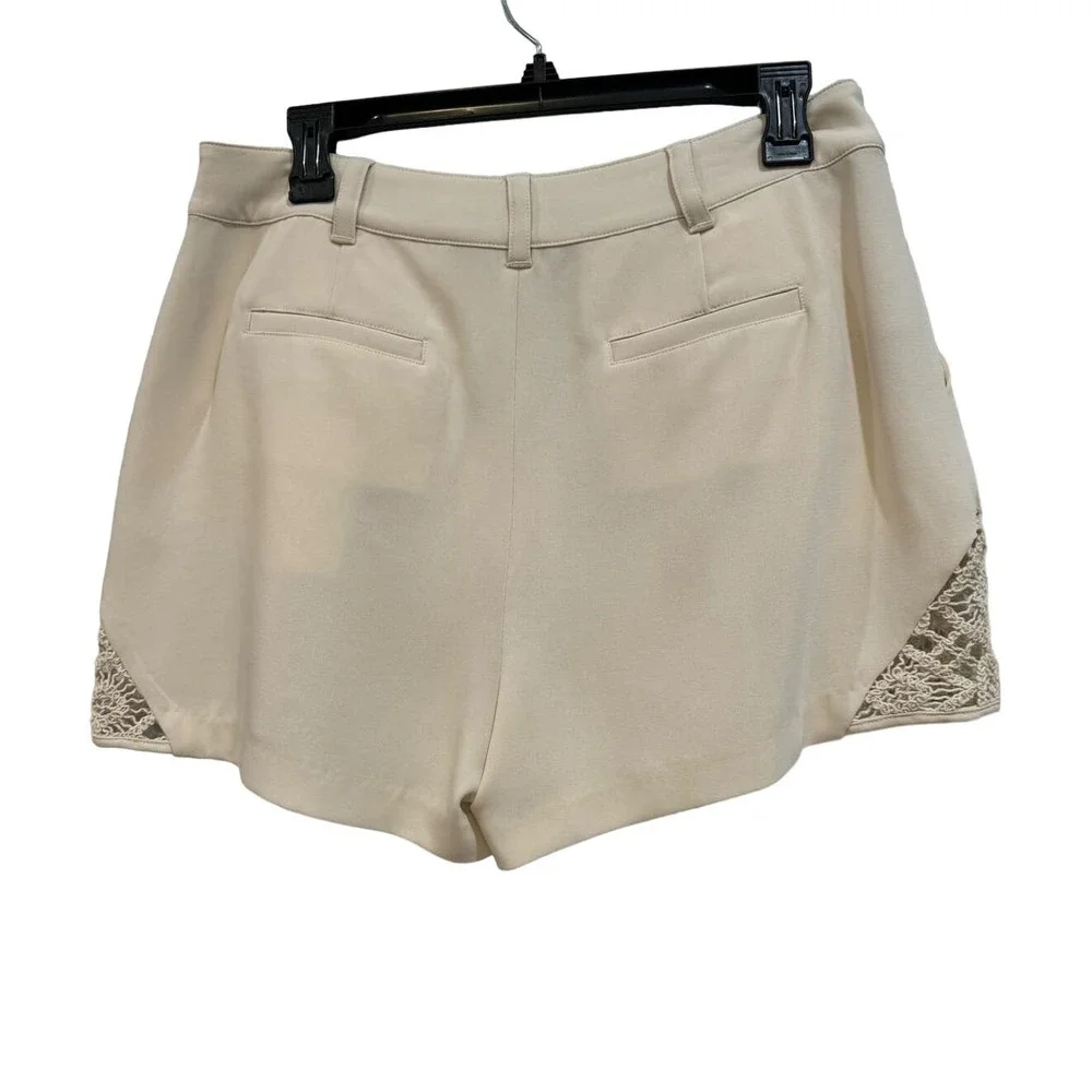 NWT CINQ A SEPT $345 Crochet Lace Corinna Short Size 8 - Picture 6 of 10
